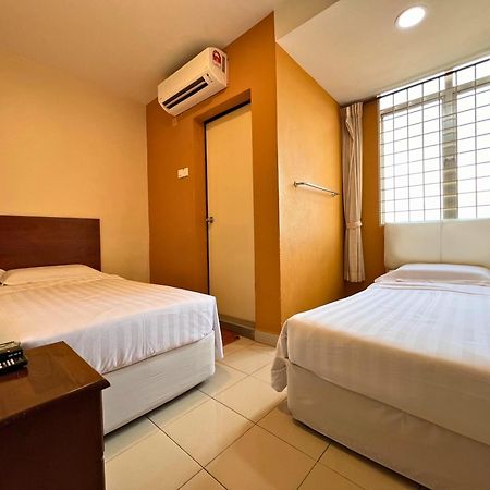 Tropicana Hotel جيماس المظهر الخارجي الصورة
