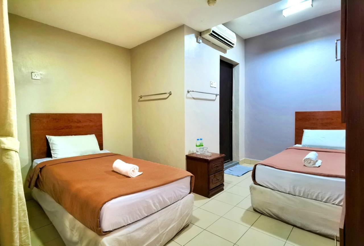 Tropicana Hotel جيماس المظهر الخارجي الصورة