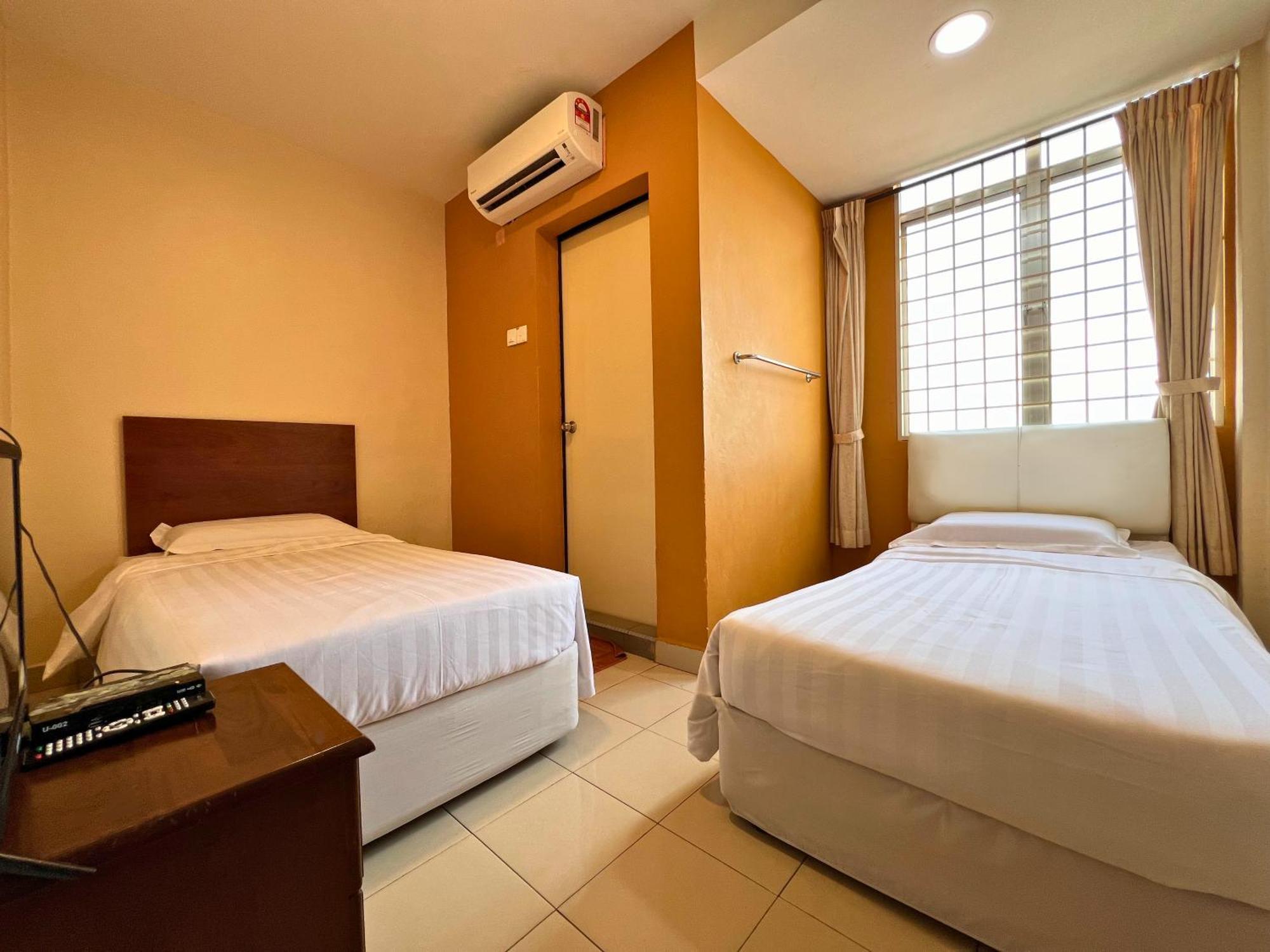 Tropicana Hotel جيماس المظهر الخارجي الصورة