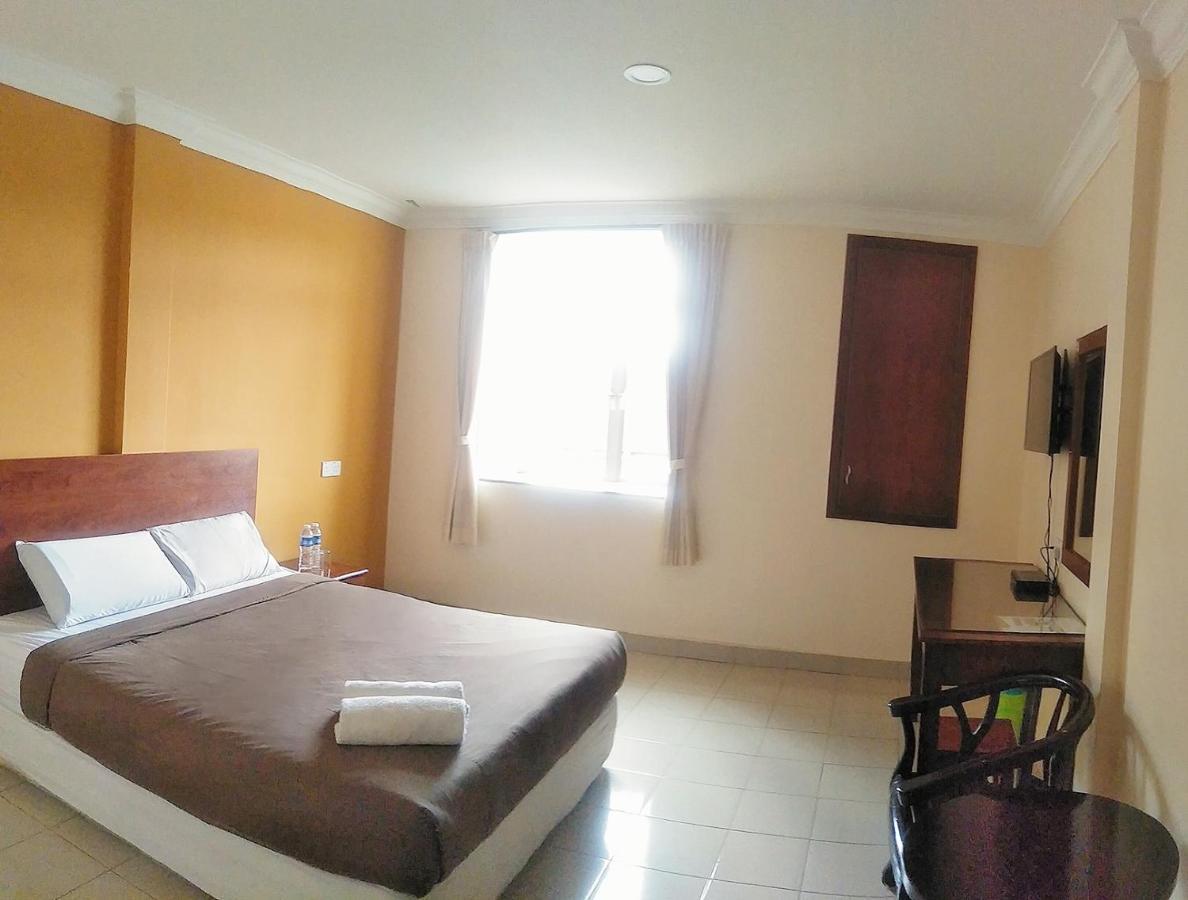 Tropicana Hotel جيماس المظهر الخارجي الصورة