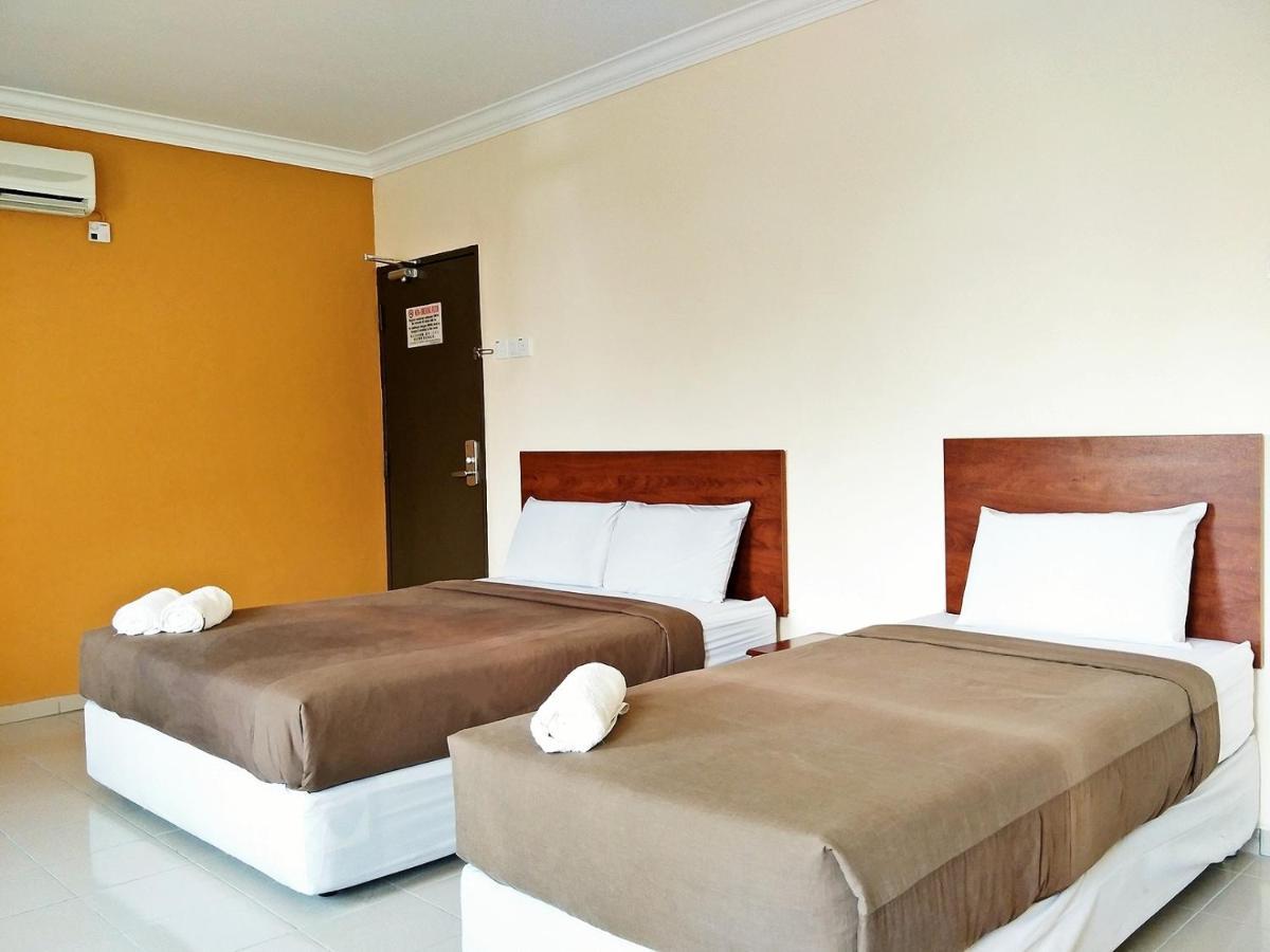 Tropicana Hotel جيماس المظهر الخارجي الصورة