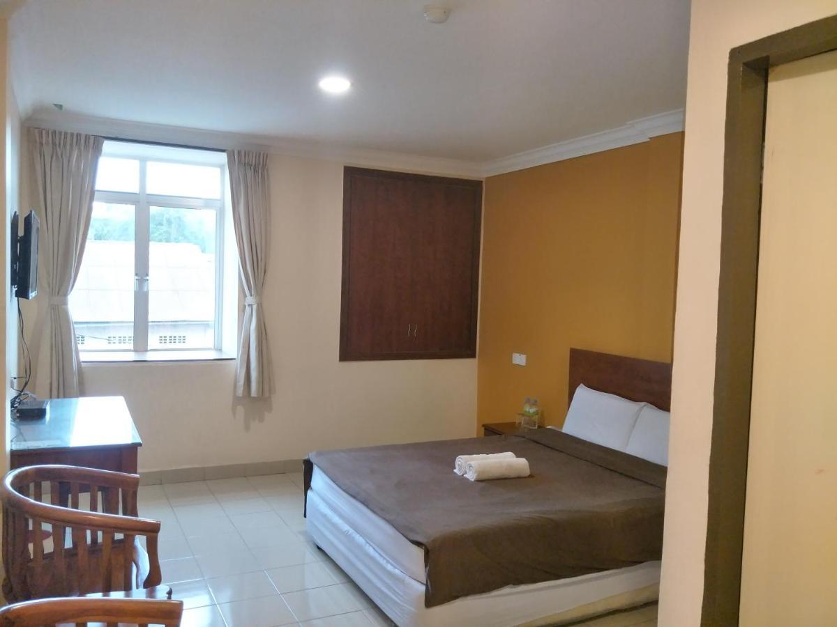 Tropicana Hotel جيماس المظهر الخارجي الصورة